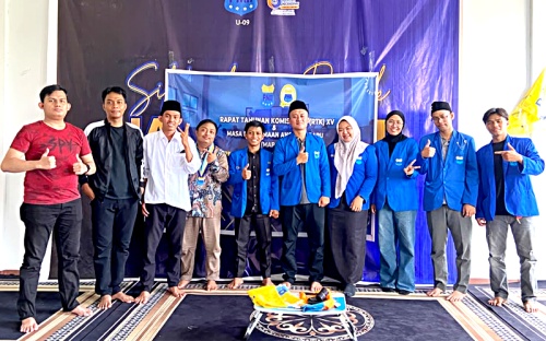 Enzen Pratama Resmi Pimpin PK PMII Universitas Ibnu Sina Batam