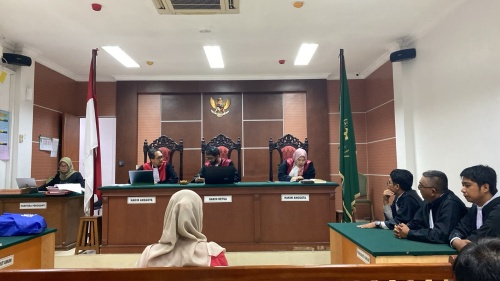 Terbukti Gelapkan Uang, Esra Angelina Divonis 2,5 Tahun Penjara di PN Batam