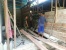 Personil Satgas Yonif RK 136/TS Bantu Bangun Rumah Warga 