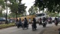 Alami Pecah Ban, Truk Kontainer Muatan Kardus Terguling di Batu Ampar