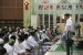 Rudi Salat Tarawih Berjemaah di Masjid Agung Batam