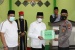 Pemko Serahkan Bantuan Untuk Masjid