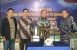 Dukung Kegiatan Mako Lantamal IV, Laksma TNI Tjatur Soniarto Terima CSR dari BRI 