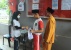 Tim Kesehatan LPKA Batam Bagikan Vitamin kepada Anak Binaan 