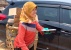 Jumat Berkah di Punggur, Senyum Warga TPA Mengembang Saat Terima Nasi Kotak 